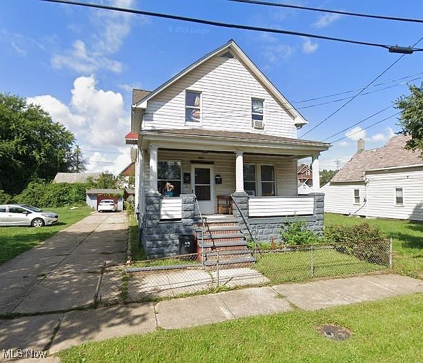 1st image of 3150 E 66th St