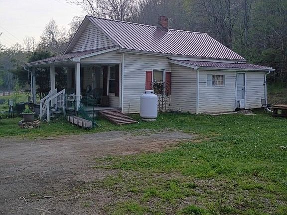 3rd image of 32222 Old Saltworks Rd
