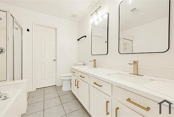 146 S Walden Elms Cir — Photo 21