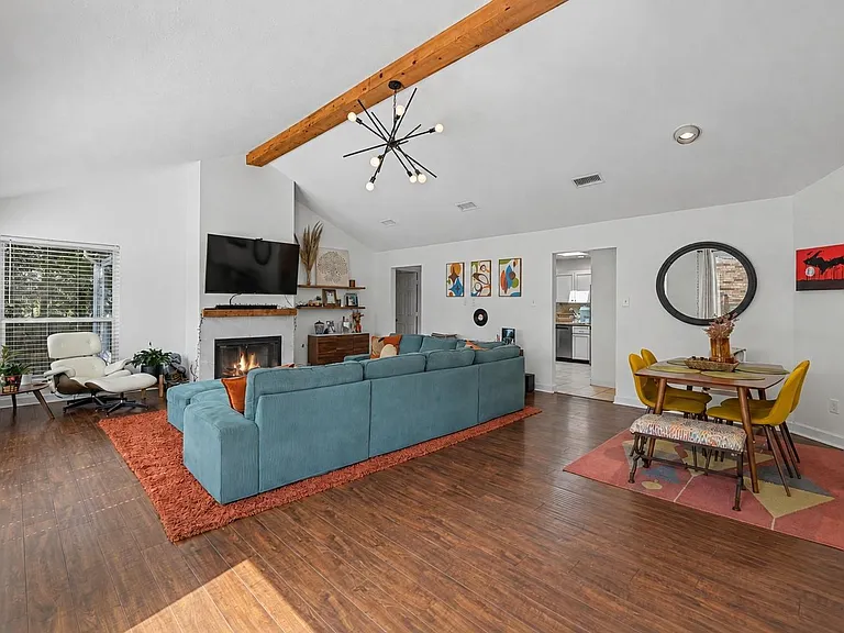 69 Wind Whisper Ct — Photo 6