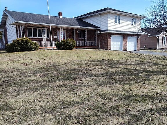 2nd image of 1610 N George St