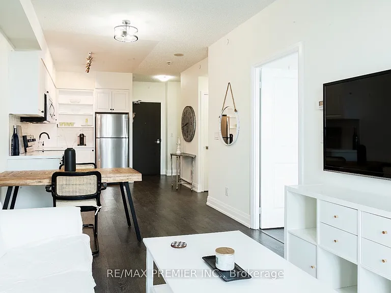 3600 Highway 7 Rd #211 — Photo 6