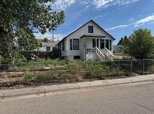 1922 E 15th St, Cheyenne, WY 82001