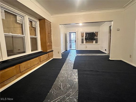 4th image of 11313 Parkview Ave