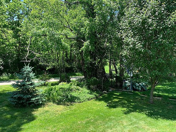 5th image of 3380 Sweet Clover Ln