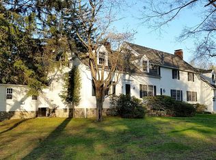 15 Great Hill Rd, Newtown, CT 06470