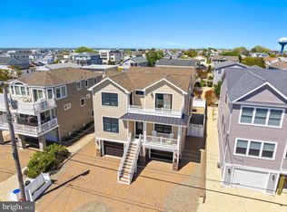 231 N 8th St, Surf City, NJ 08008