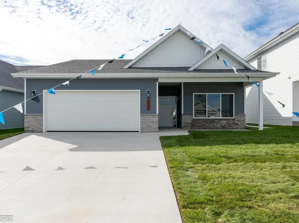 6442 83rd Ave S, Horace, ND 58047