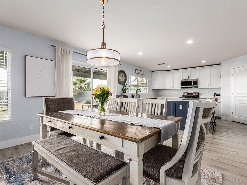 1st image of 3279 E SILVERBELL Road