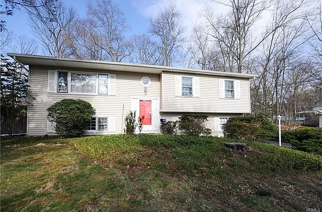 1st image of 78 Carolina Dr
