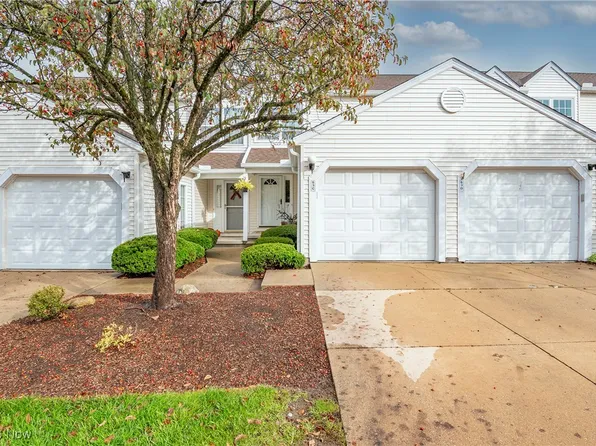 63 Canter Ln APT C, Northfield, OH 44067