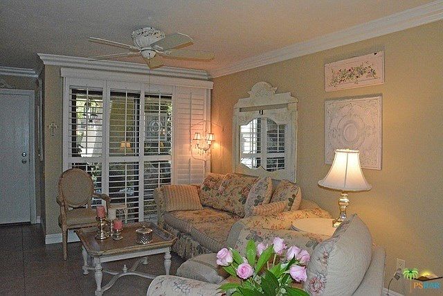 1st image of 2822 N Auburn Ct #103