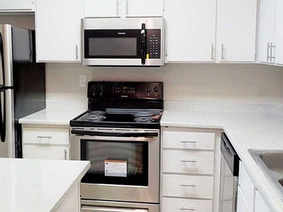 3rd image of 5050 Duneville St #55-236