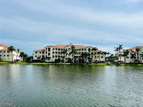 20061 Sanibel View Cir #204 Photo 1