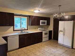 2419 S Schaefer St, Appleton, WI 54915