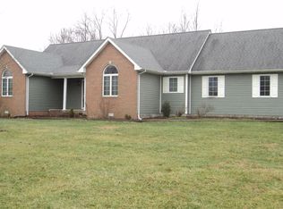 35 Evergreen Ln, Harrisburg, IL 62946