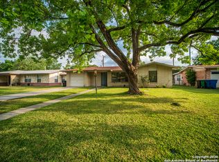 547 Radiance Ave, San Antonio, TX 78218