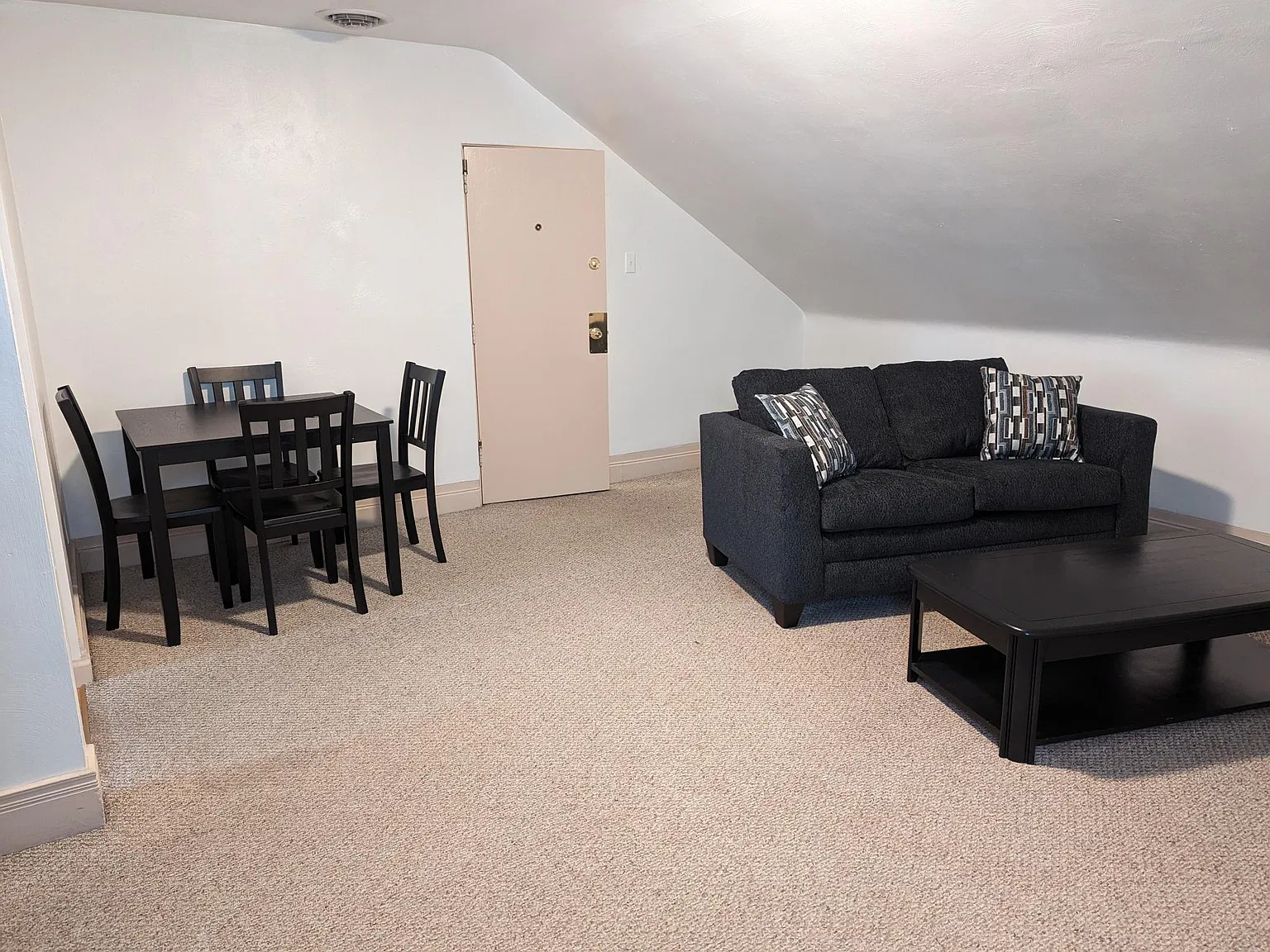 1 bed, $850 — Photo 2