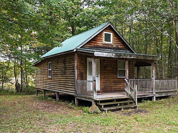 3rd image of 38 Fisher Trail Rd