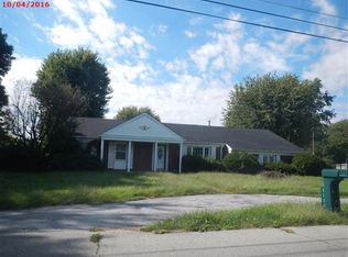 1138 N 19th St, Elwood, IN 46036