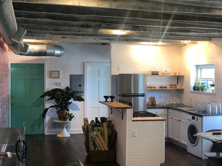 4114 Main St #2 — Photo 7
