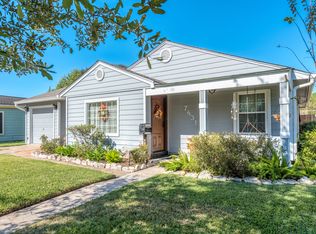 7631 Azalea St, Houston, TX 77023