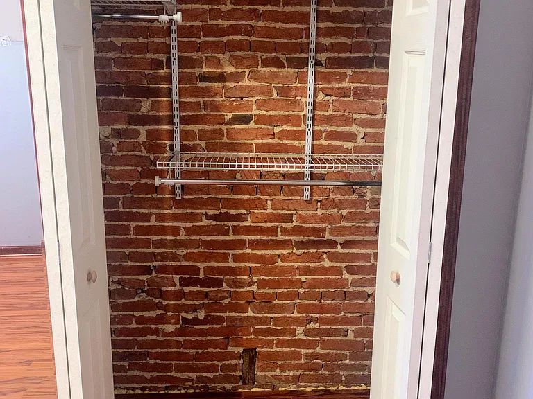 1029 W Cross St #1029 — Photo 15