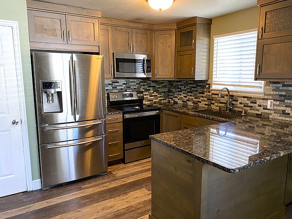 4th image of 6060 S Lishawn Dr