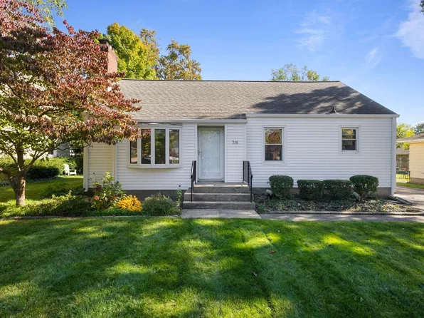 316 S 34th St, South Bend, IN 46615