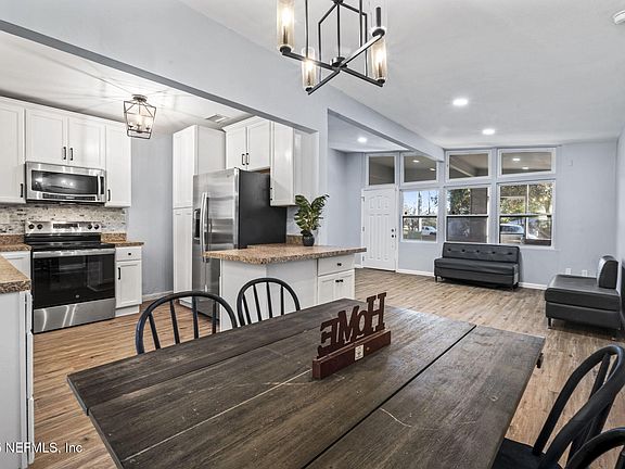 4th image of 2064 MONTEAU Drive