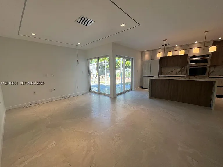 16802 SW 109th Ct — Photo 4
