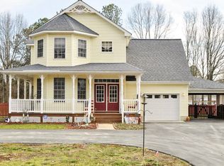 202 Azalea Rd, Colonial Beach, VA 22443