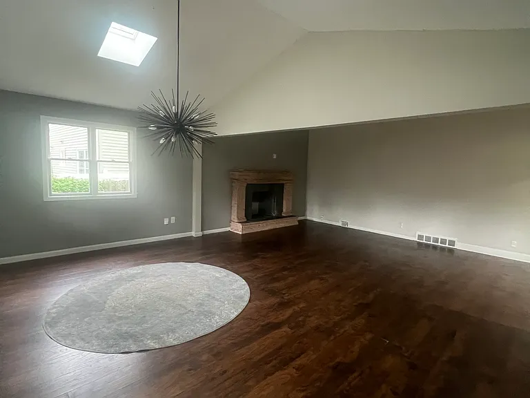 3634 Runnymede Blvd — Photo 23