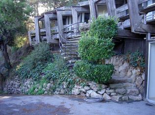 4 Castanada Pl, Monterey, CA 93940