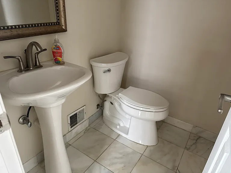 44293 Suscon Sq — Photo 60
