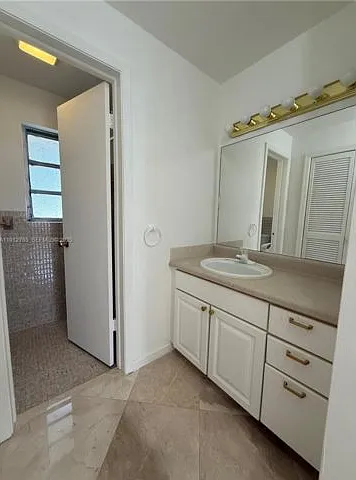 300 NW 42nd St — Photo 13