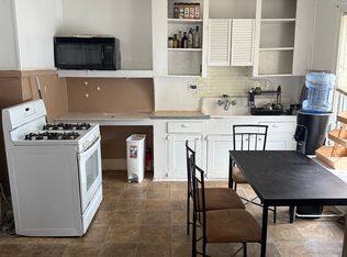 114 15th St APT 3, Buffalo, NY 14213