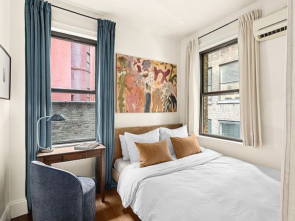 3rd image of 35 E 30th St APT 6D