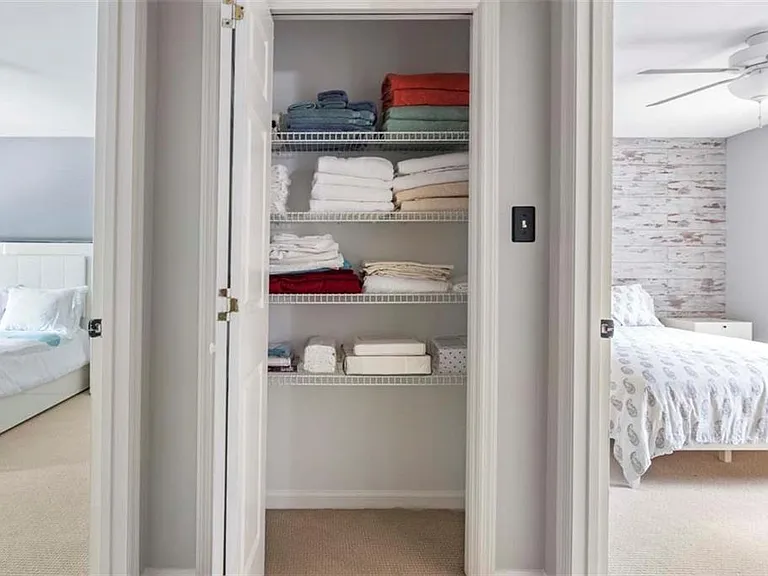 1213 Club Walk Dr NE — Photo 25