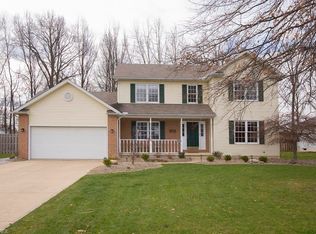 1048 Woodland Chase, Grafton, OH 44044