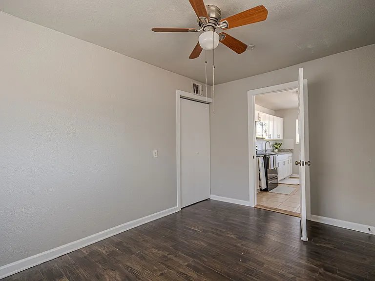 2323 Arbor Pl #2 — Photo 16