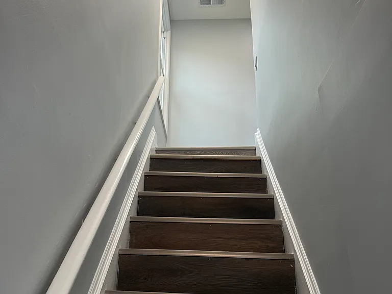 542 Ringwood Ave #A — Photo 7