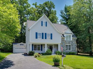 215 Tapawingo Rd SE, Vienna, VA 22180