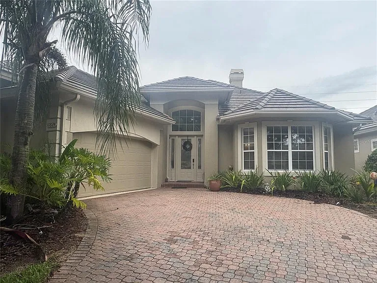 10824 Woodchase Cir — Photo 1