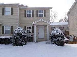 2305 S Greenwood Dr APT 10, Johnson City, TN 37604