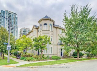 16 Humberstone Dr #110, Toronto, ON M2N 7C1
