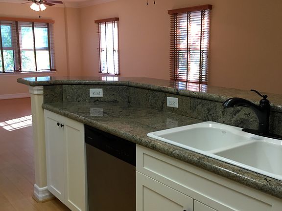 4th image of 1128 W Lincoln Ave Ste 201