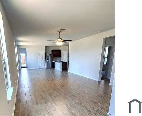 2nd image of 1013 King St