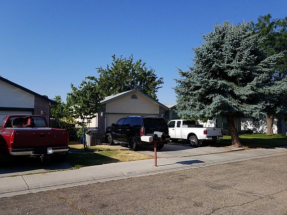 2nd image of 10937 W Glen Ellyn St