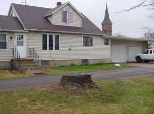 206 N 3rd St, Colby, WI 54421